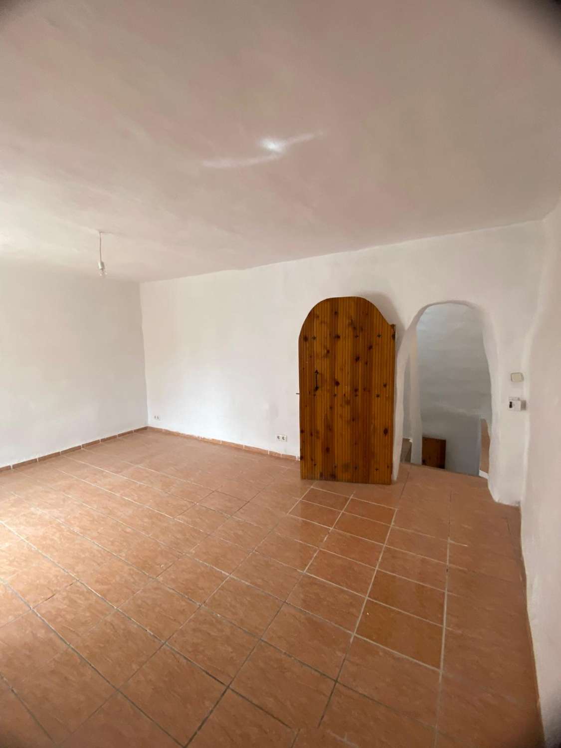 Superbe maison de 2/3 chambres avec jardin au cœur d'Oria, avec possibilité d'acquérir la propriété voisine.***