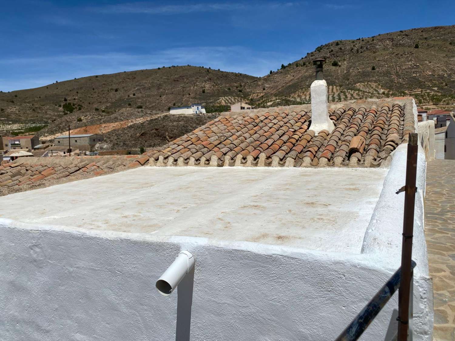 Superbe maison de 2/3 chambres avec jardin au cœur d'Oria, avec possibilité d'acquérir la propriété voisine.***