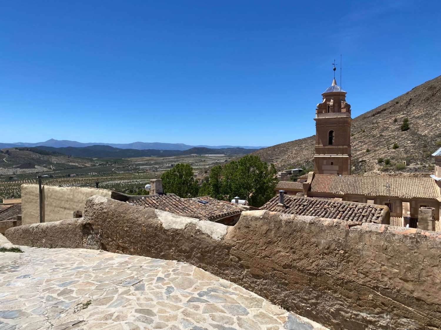Superbe maison de 2/3 chambres avec jardin au cœur d'Oria, avec possibilité d'acquérir la propriété voisine.***