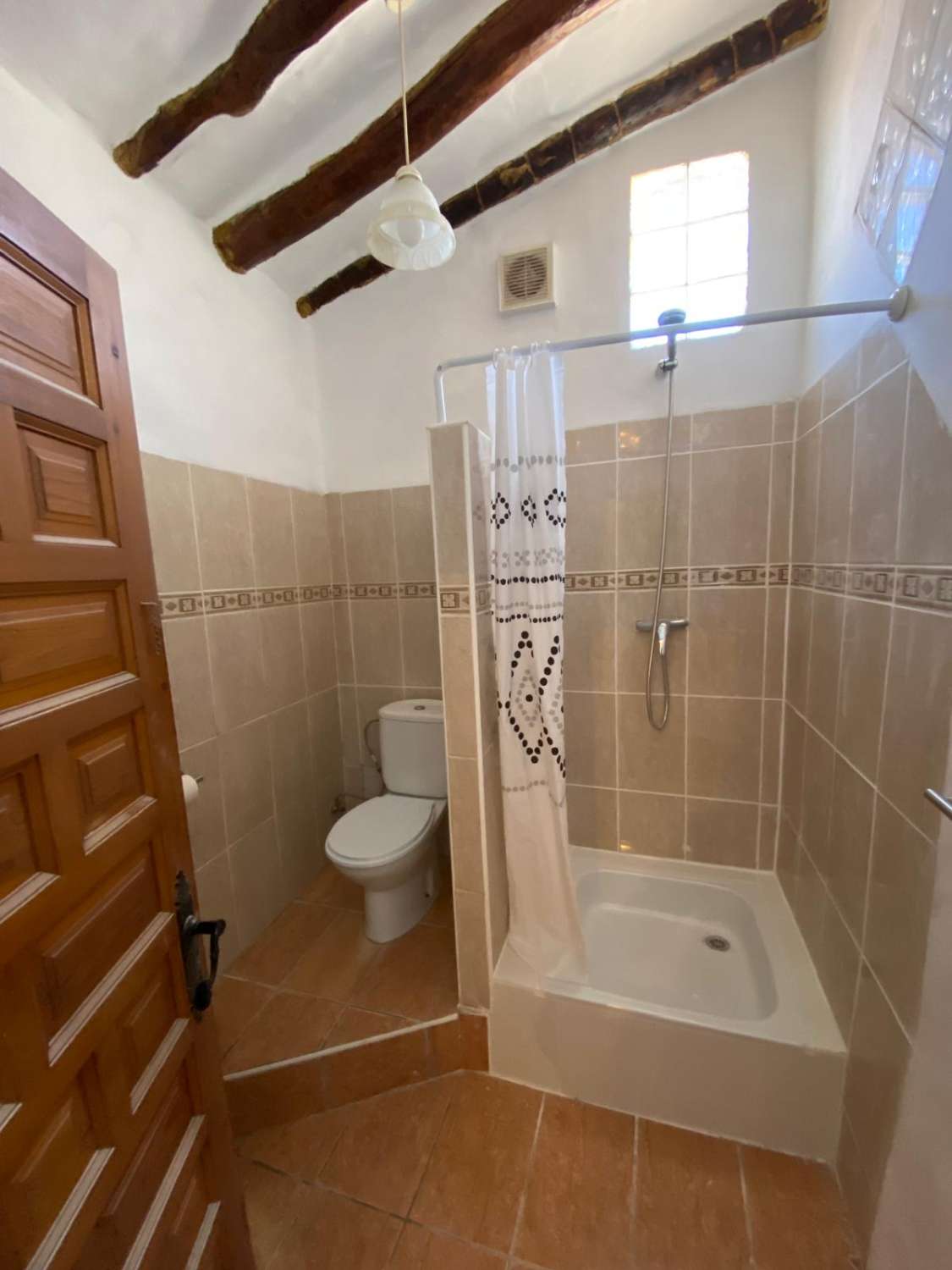 Superbe maison de 2/3 chambres avec jardin au cœur d'Oria, avec possibilité d'acquérir la propriété voisine.***