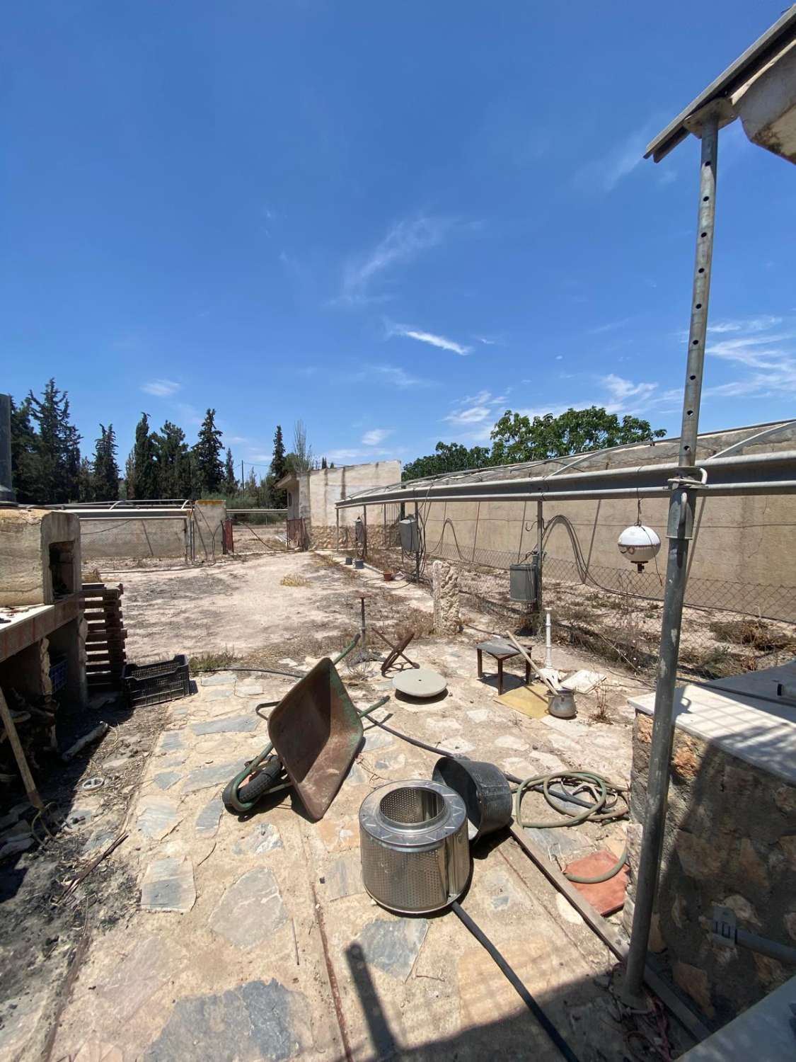 Grand terrain urbain prêt à être réaménagé à Lorca