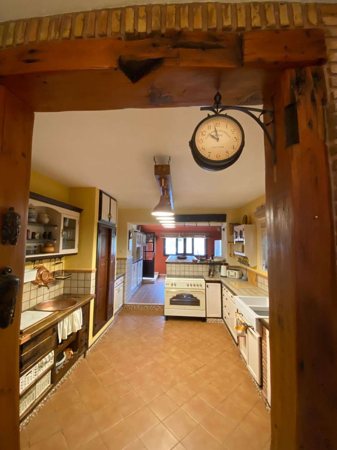 Großes renoviertes Bauernhaus mit Grundstück in Chirivel