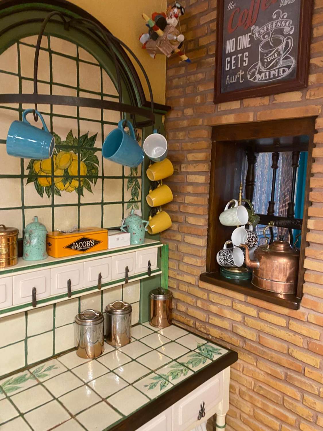 Großes renoviertes Bauernhaus mit Grundstück in Chirivel