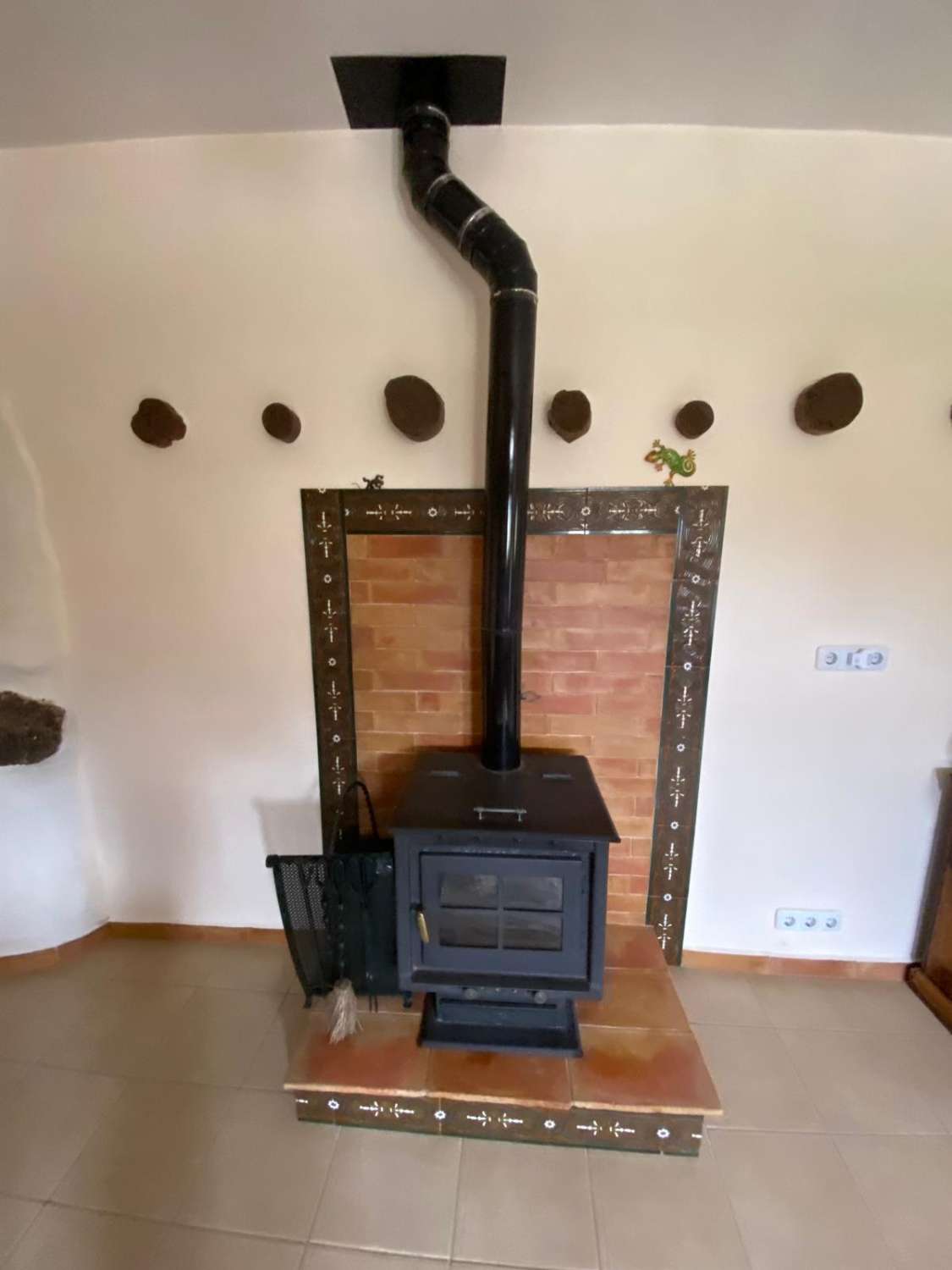 Großes renoviertes Bauernhaus mit Grundstück in Chirivel