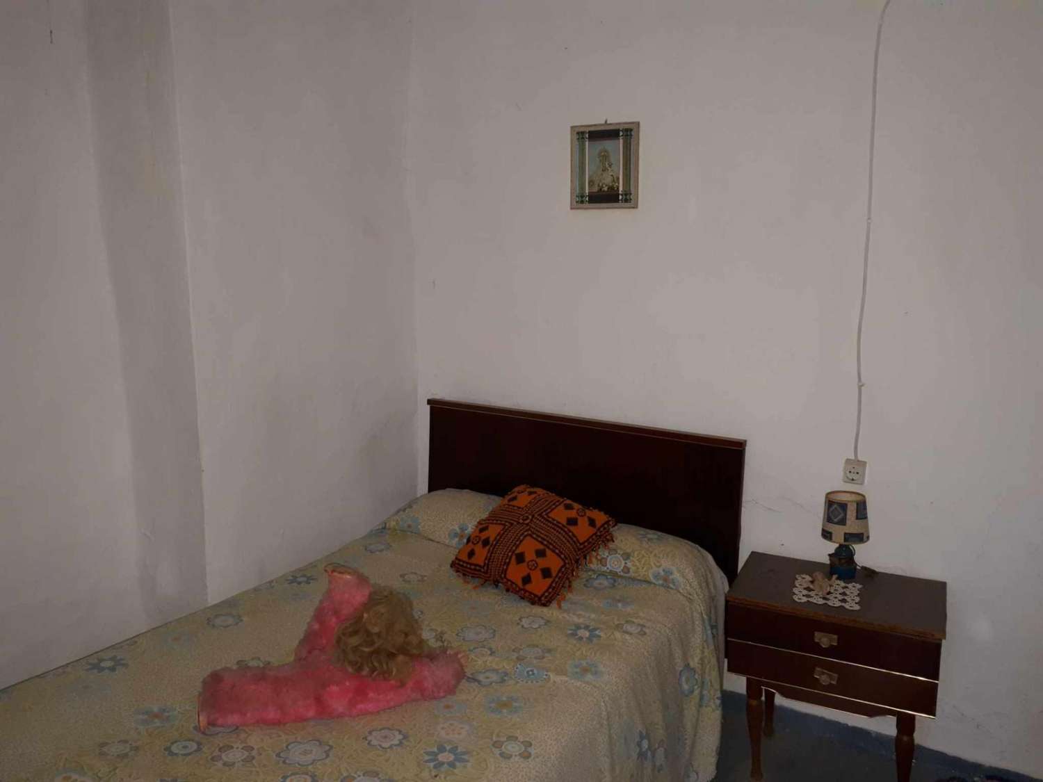 Large Town House in Vélez-Blanco with potential for 5 beds and 2 baths and terraces