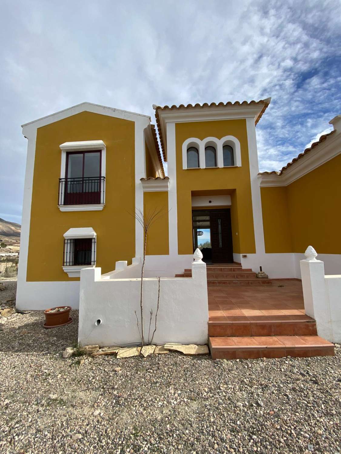 Impresionante villa de con piscina y terreno en Vélez-Blanco