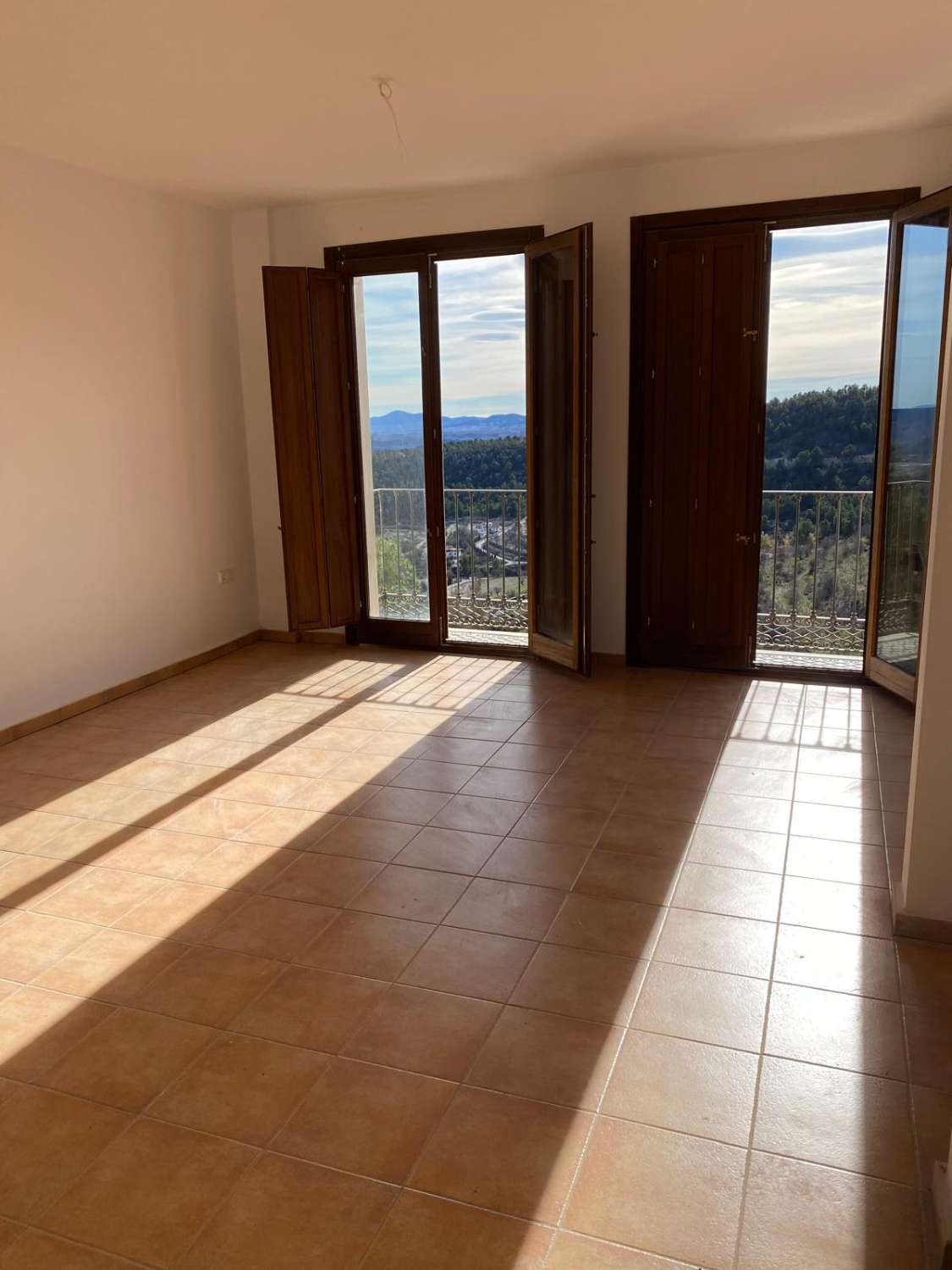 Luxe appartement met 2 slaapkamers, 2 badkamers en een prachtig uitzicht in Velez Blanco