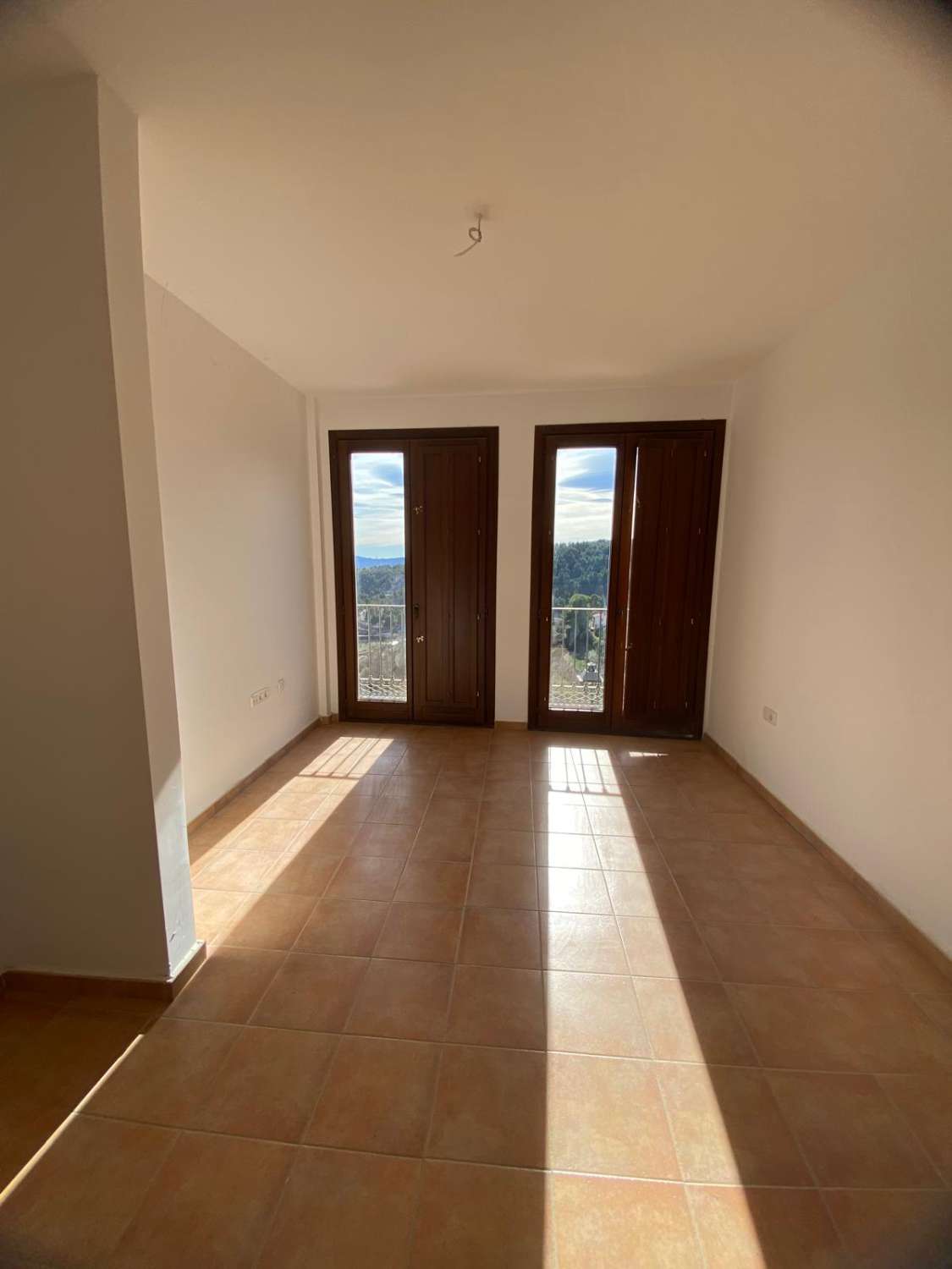 Luxe appartement met 2 slaapkamers, 2 badkamers en prachtig uitzicht op een toplocatie (1ºB)