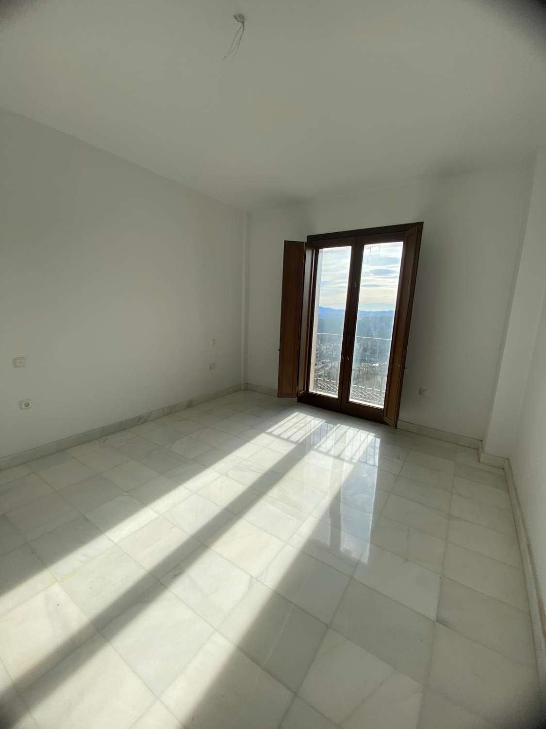 Apartamento de lujo de 2 dormitorios y 2 baños en Vélez Blanco con impresionantes vistas