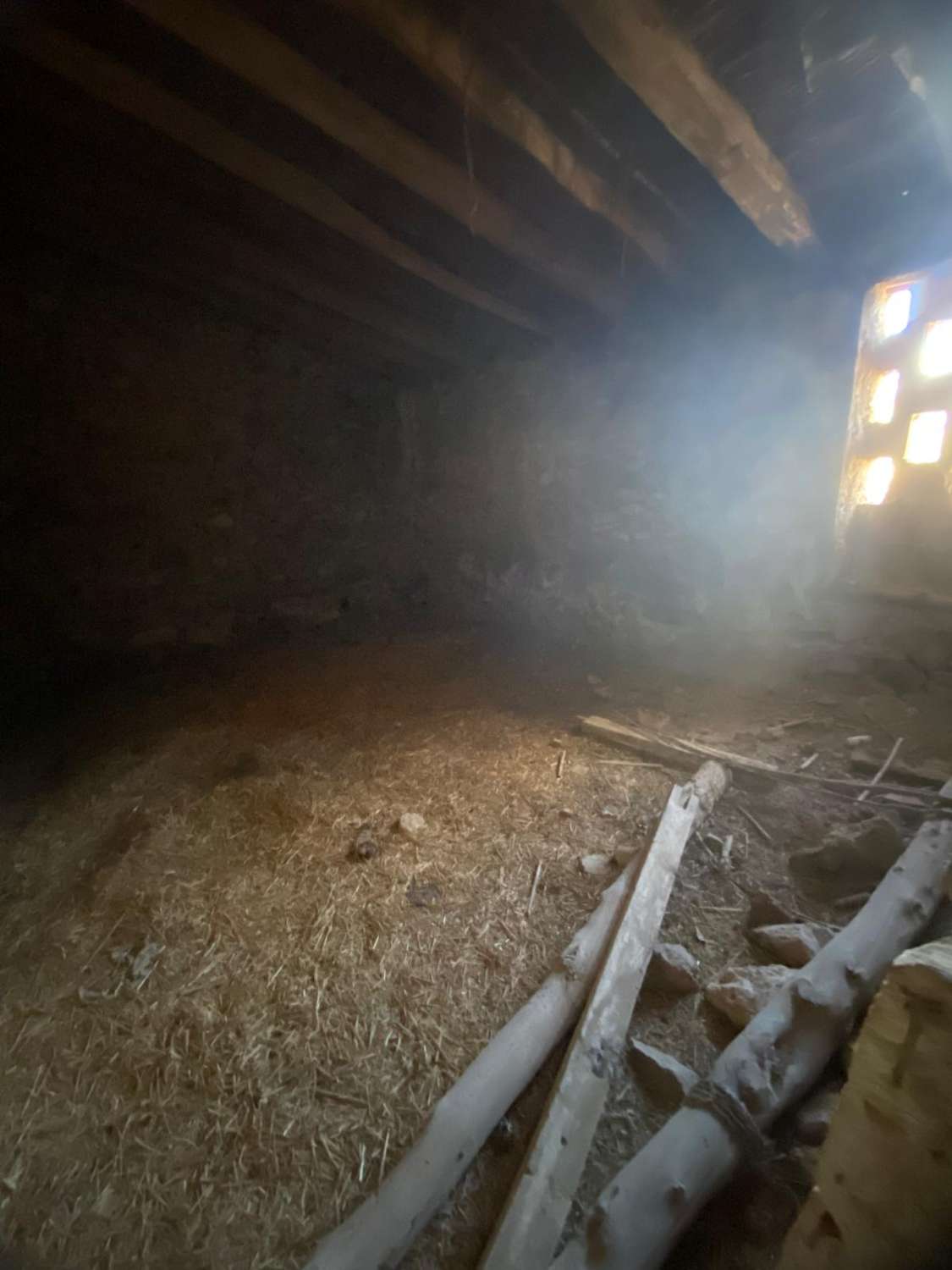 Boerderij met 3 hectare grond op 7 km van Vélez Rubio met fantastisch uitzicht