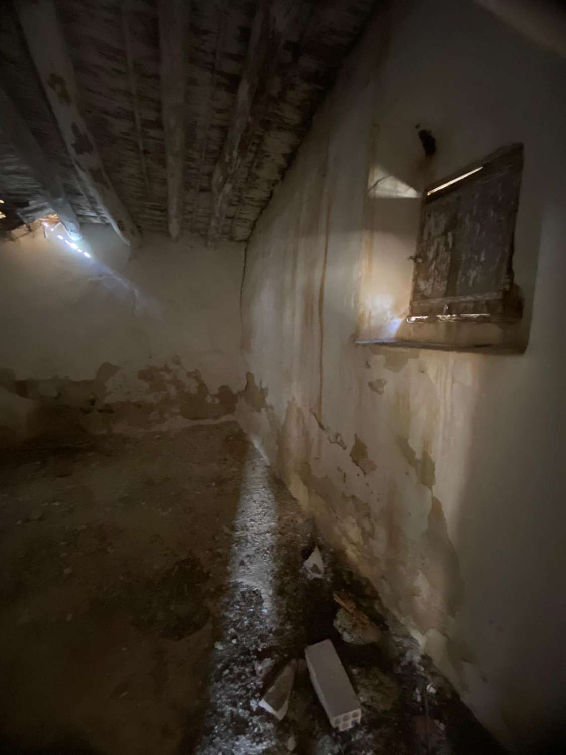 Boerderij met 3 hectare grond op 7 km van Vélez Rubio met fantastisch uitzicht