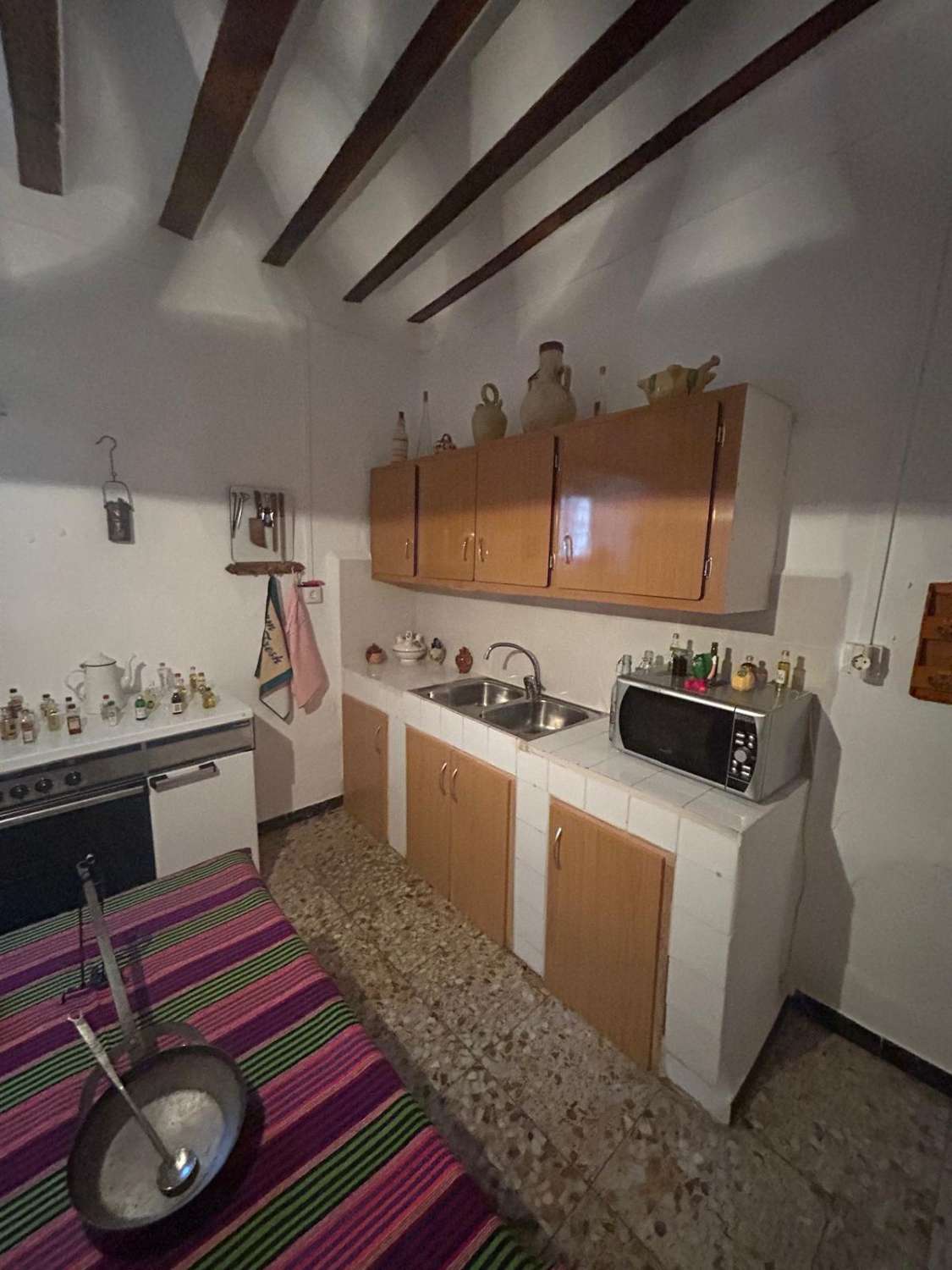 Geräumiges 4-stöckiges Herrenhaus mit Terrasse und Patio in Vélez-Blanco