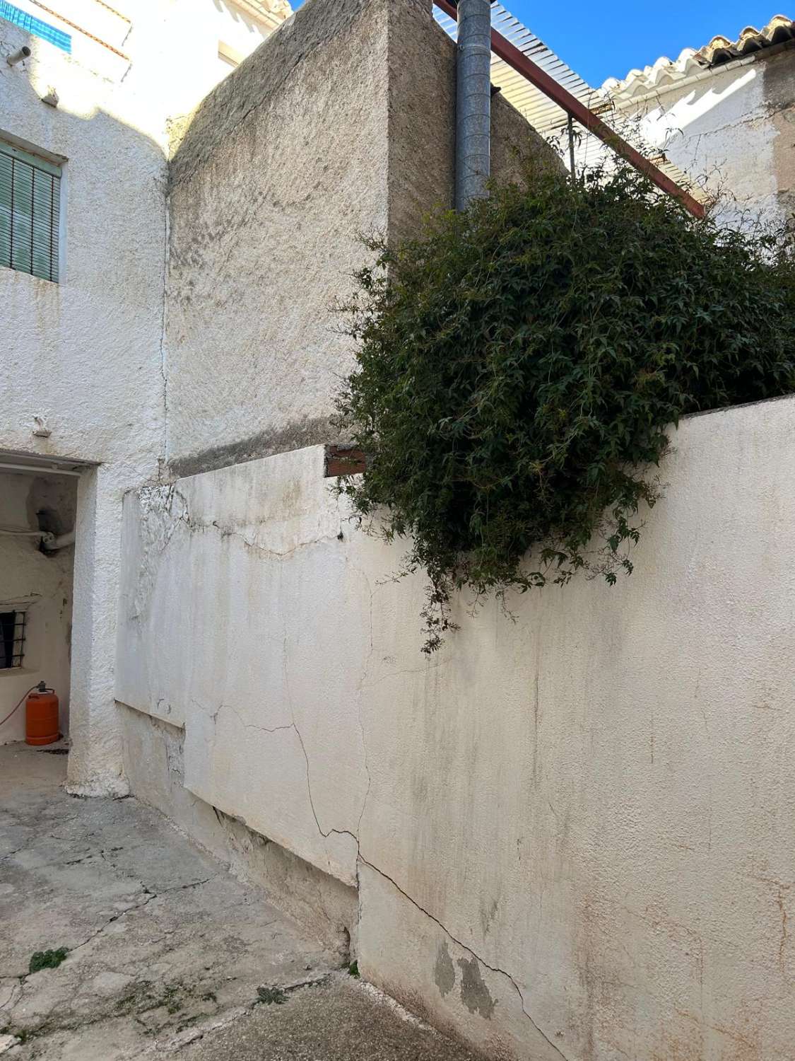 Geräumiges 4-stöckiges Herrenhaus mit Terrasse und Patio in Vélez-Blanco