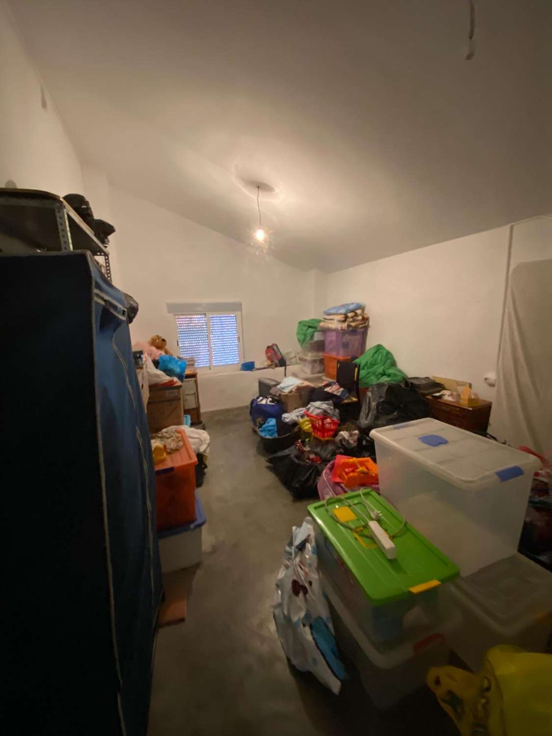 Casa de pueblo y garaje en María