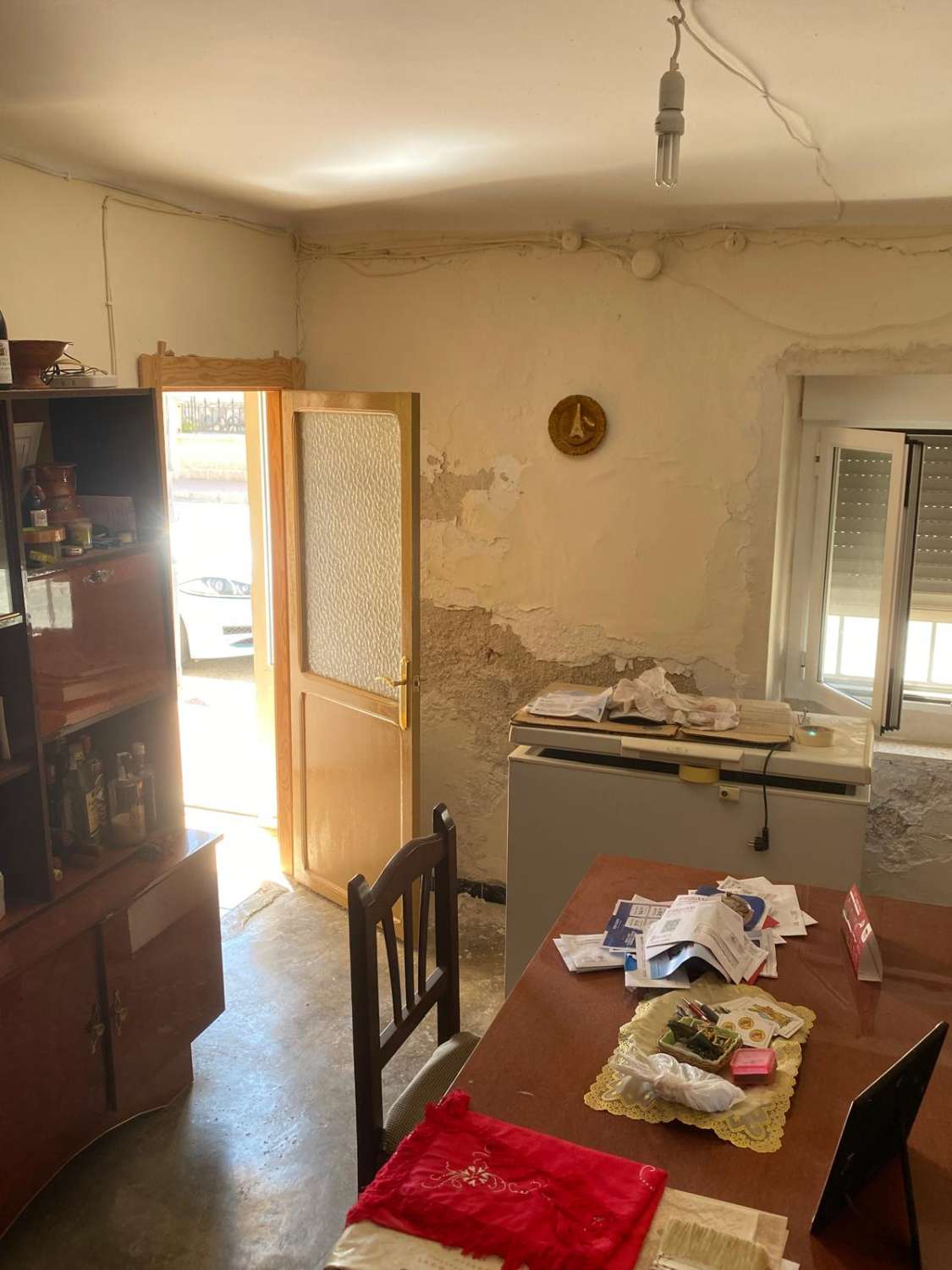 Casa de pueblo y garaje en María