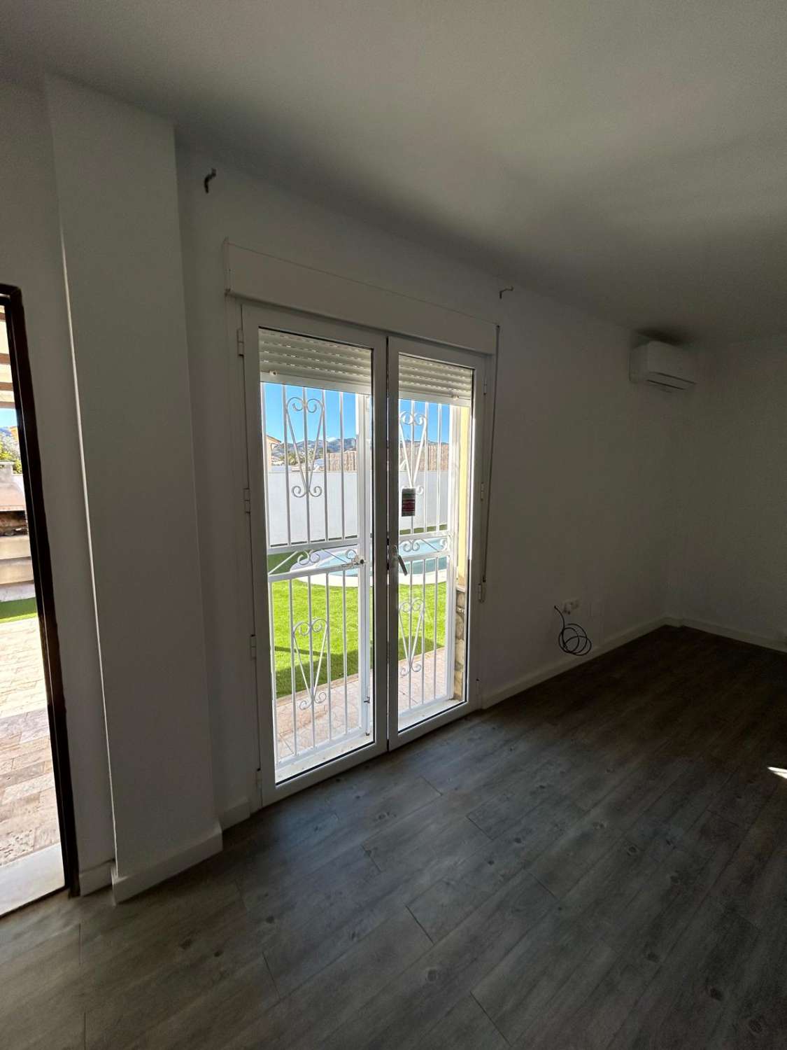 Villa mit drei Schlafzimmern und drei Bädern im beliebten Arboleas