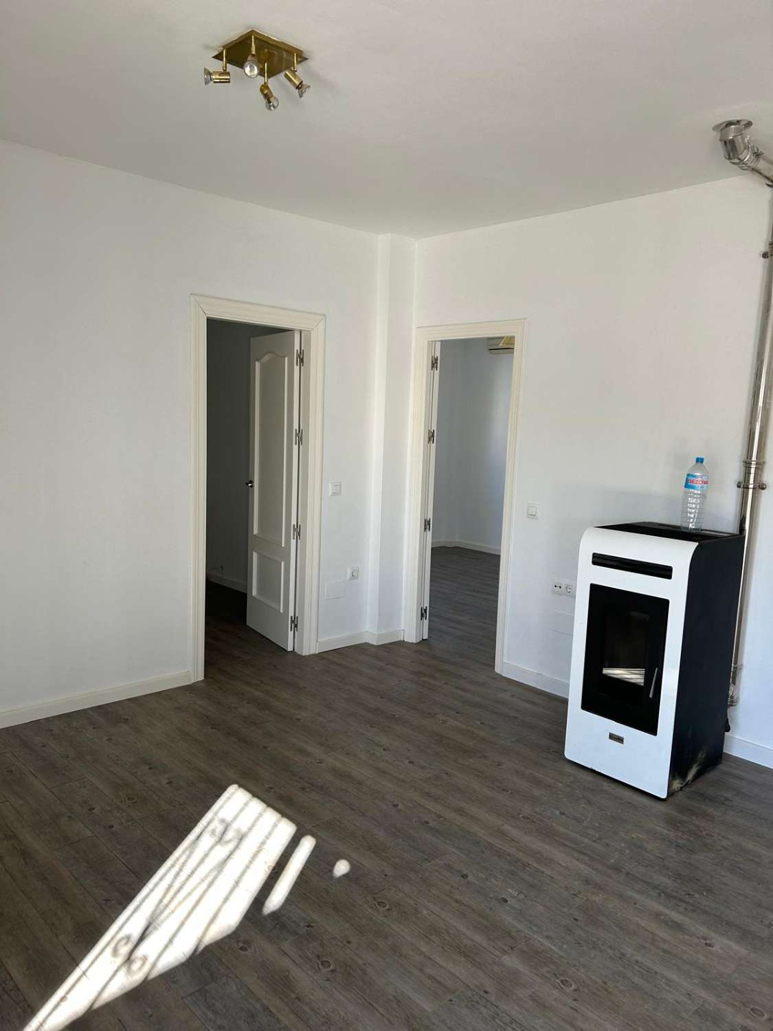 Villa mit drei Schlafzimmern und drei Bädern im beliebten Arboleas
