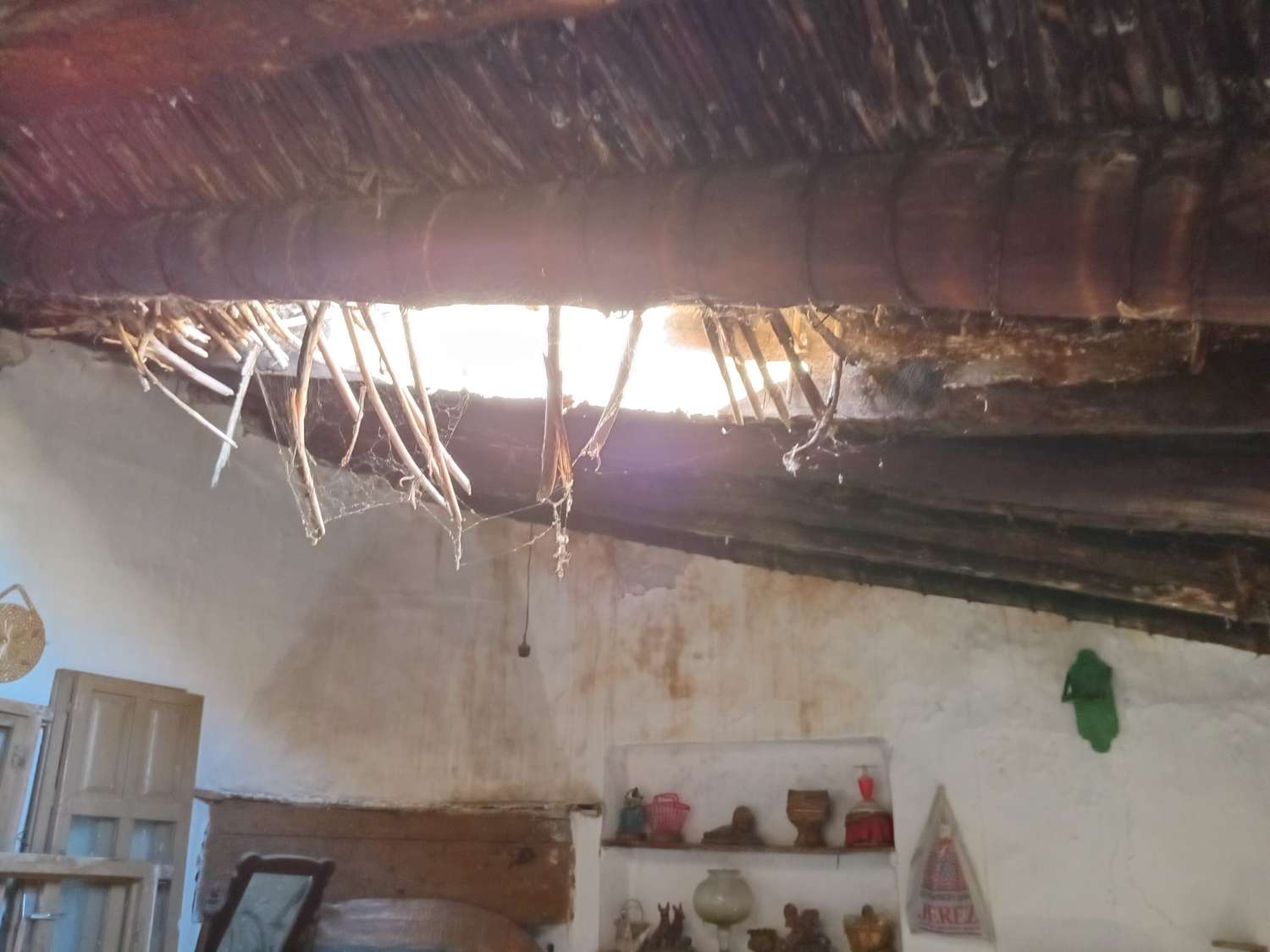 House for renovation in the historic center of Vélez-Blanco