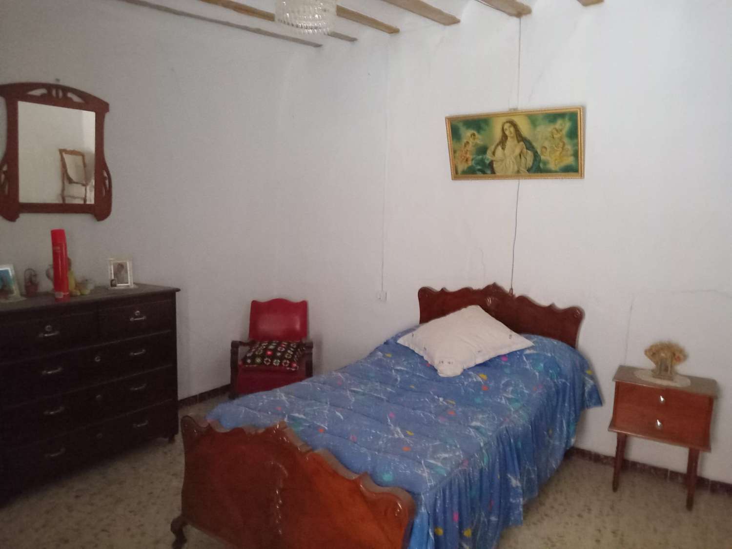 House for renovation in the historic center of Vélez-Blanco