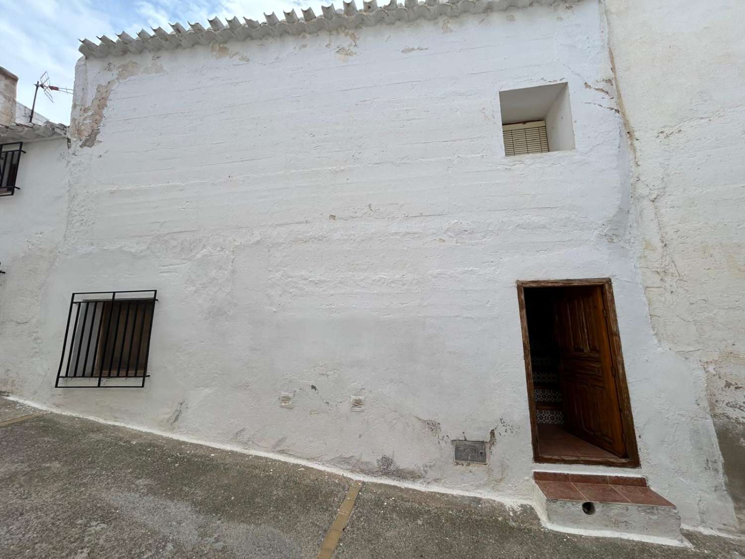 3-bedroom, 2-bathroom house in the center of Vélez-Blanco (Almería)