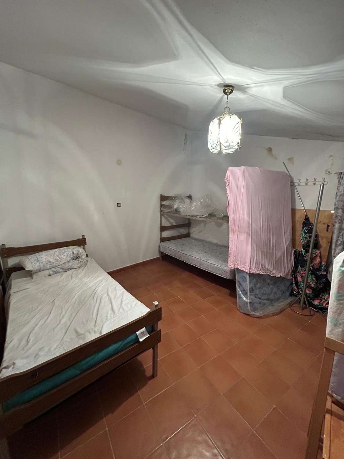 3-bedroom, 2-bathroom house in the center of Vélez-Blanco (Almería)