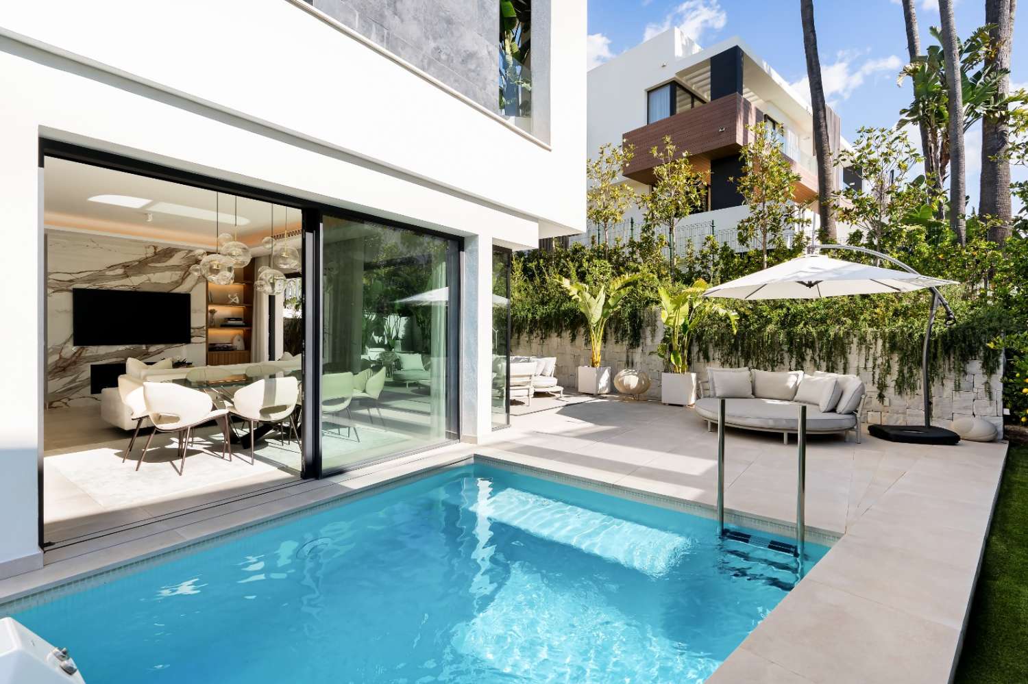 Magnífica villa con vistas al mar en Sierra Blanca, Marbella (Málaga)