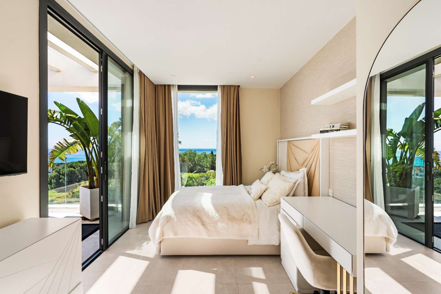 Magnífica villa con vistas al mar en Sierra Blanca, Marbella (Málaga)