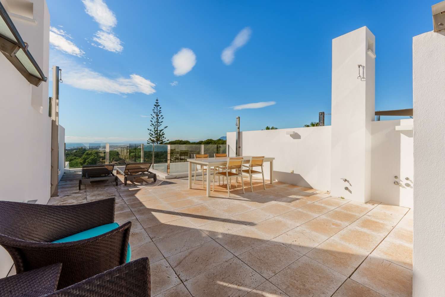 Atemberaubendes Stadthaus mit Meerblick in Marbella (Málaga)