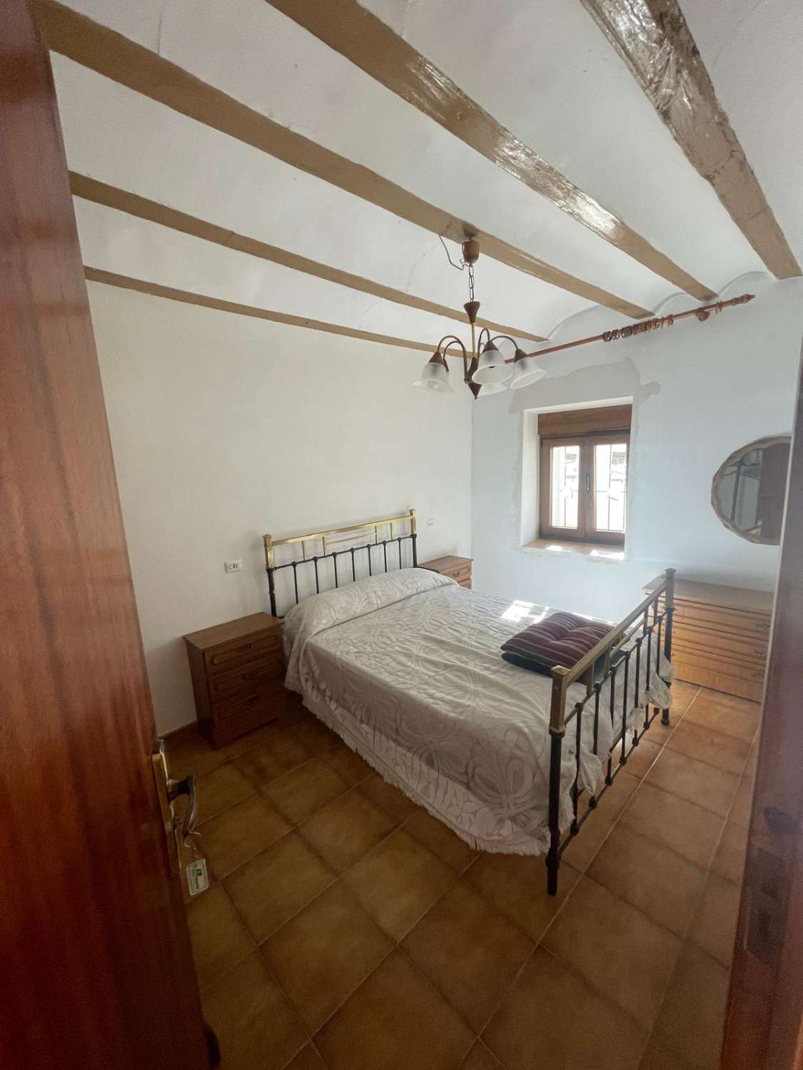 Spacious house in the center of Vélez Blanco with 6 bedrooms