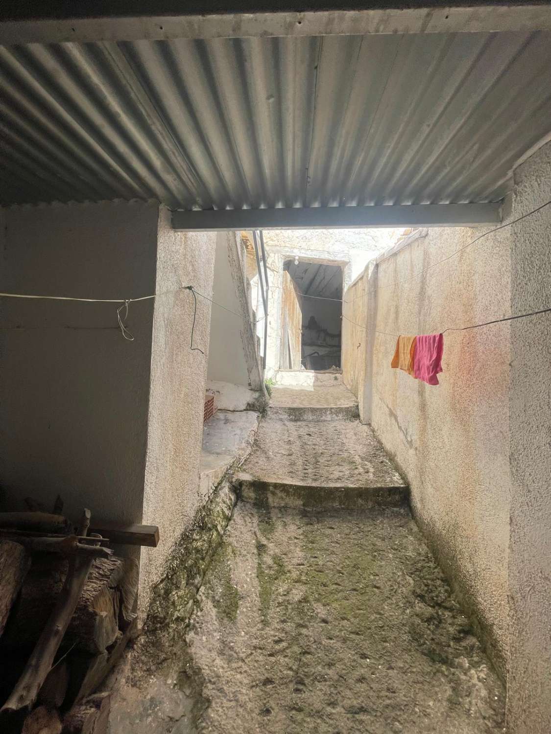 Spacious house in the center of Vélez Blanco with 6 bedrooms