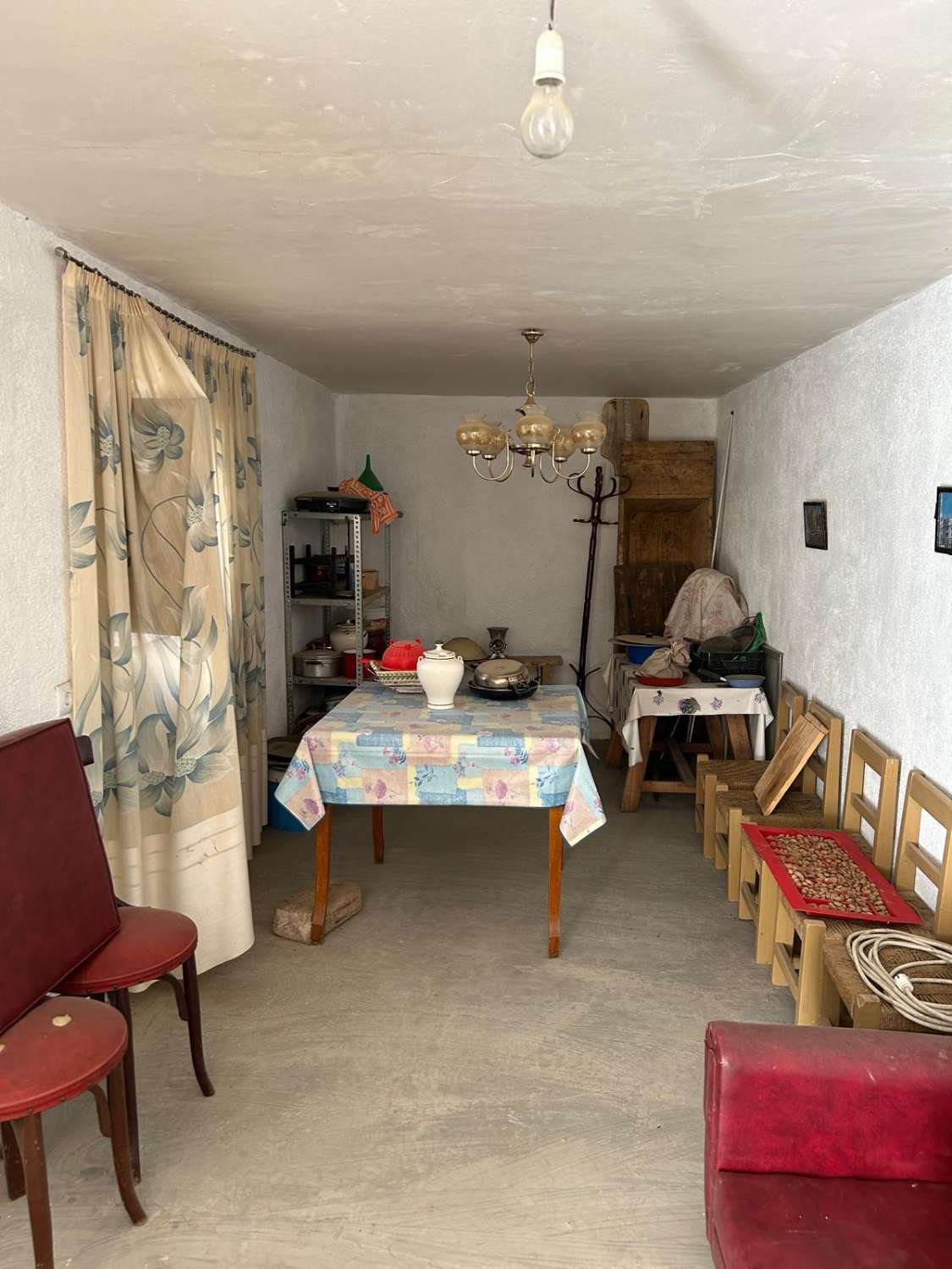 Ruim huis in het centrum van Vélez Blanco met 3 verdiepingen en 6 slaapkamers