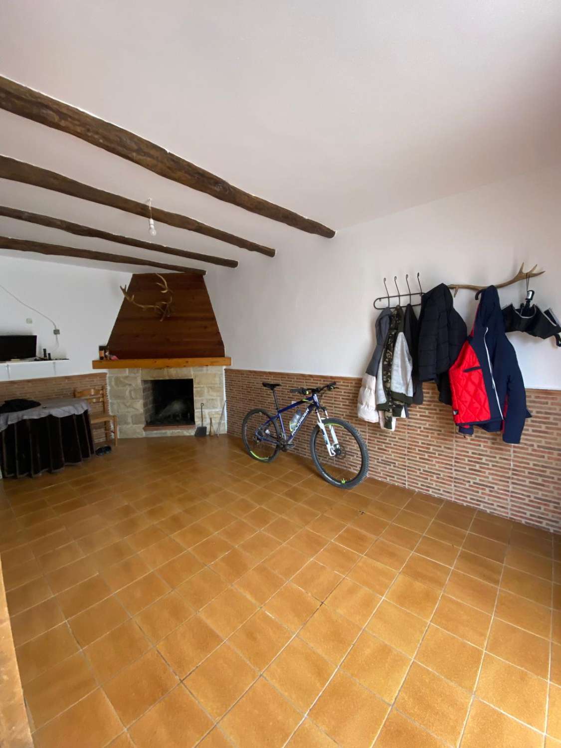 Immaculate 3 Bedroom, 2 bathroom house in Oria with outdoor space & terrace