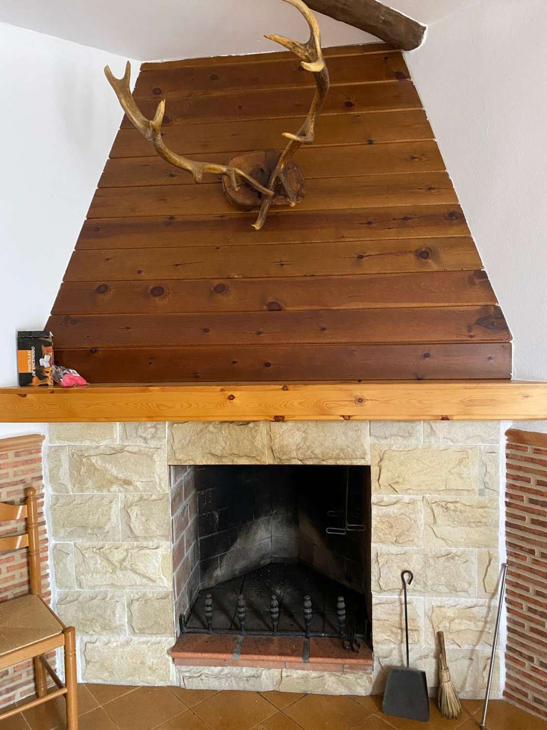 Immaculate 3 Bedroom, 2 bathroom house in Oria with outdoor space & terrace