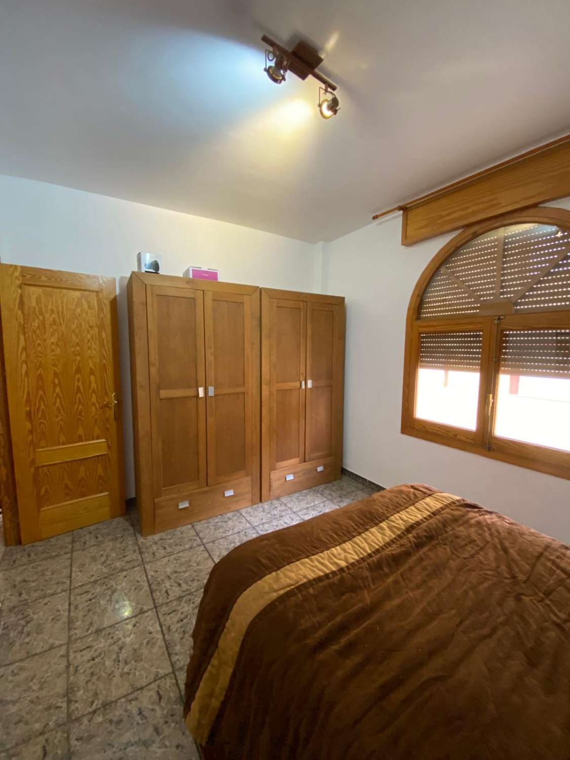 Immaculate 3 Bedroom, 2 bathroom house in Oria with outdoor space & terrace