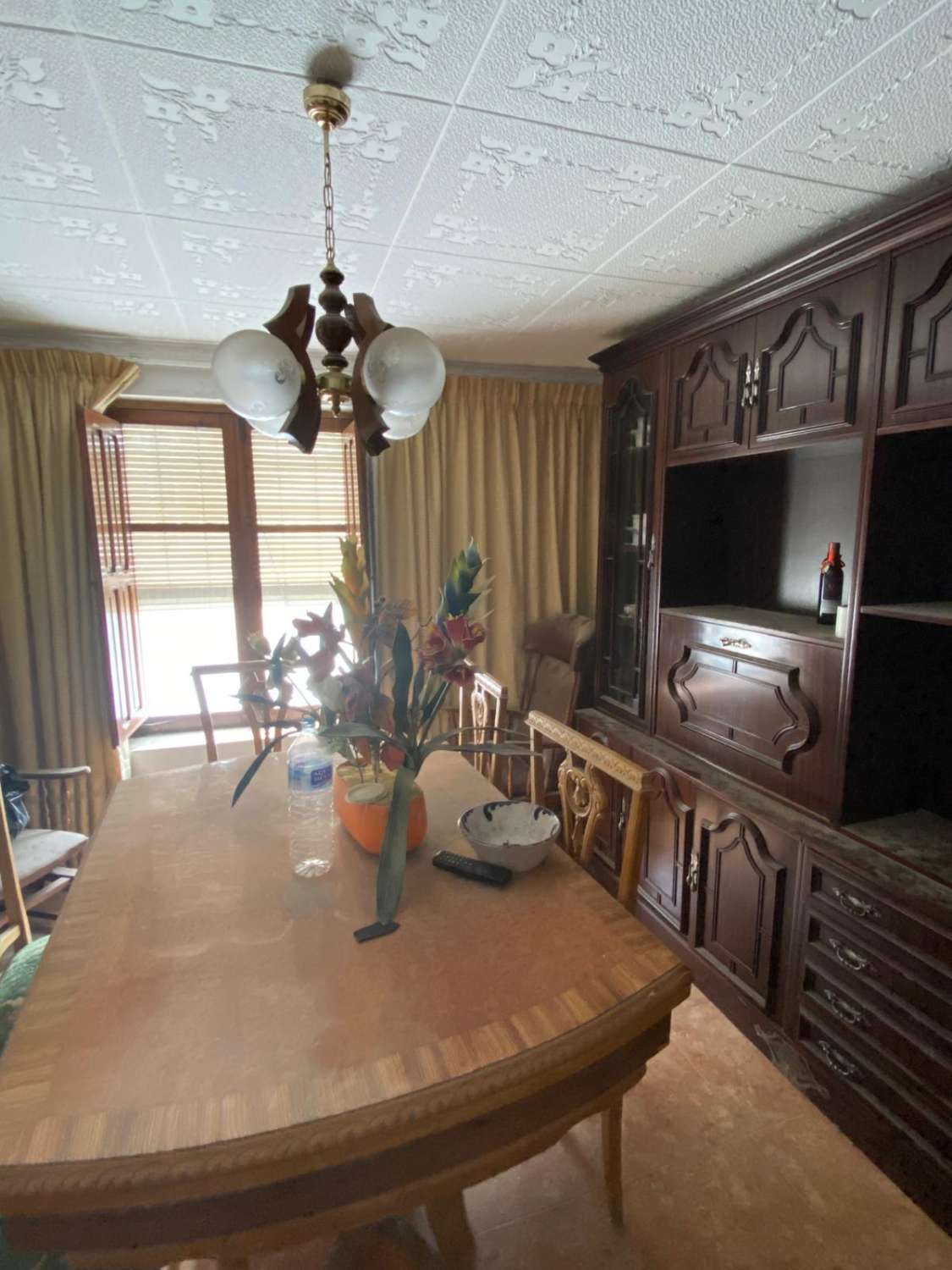 5 bedroom house in Oria with 1,700m2 of land with gardens and terraces