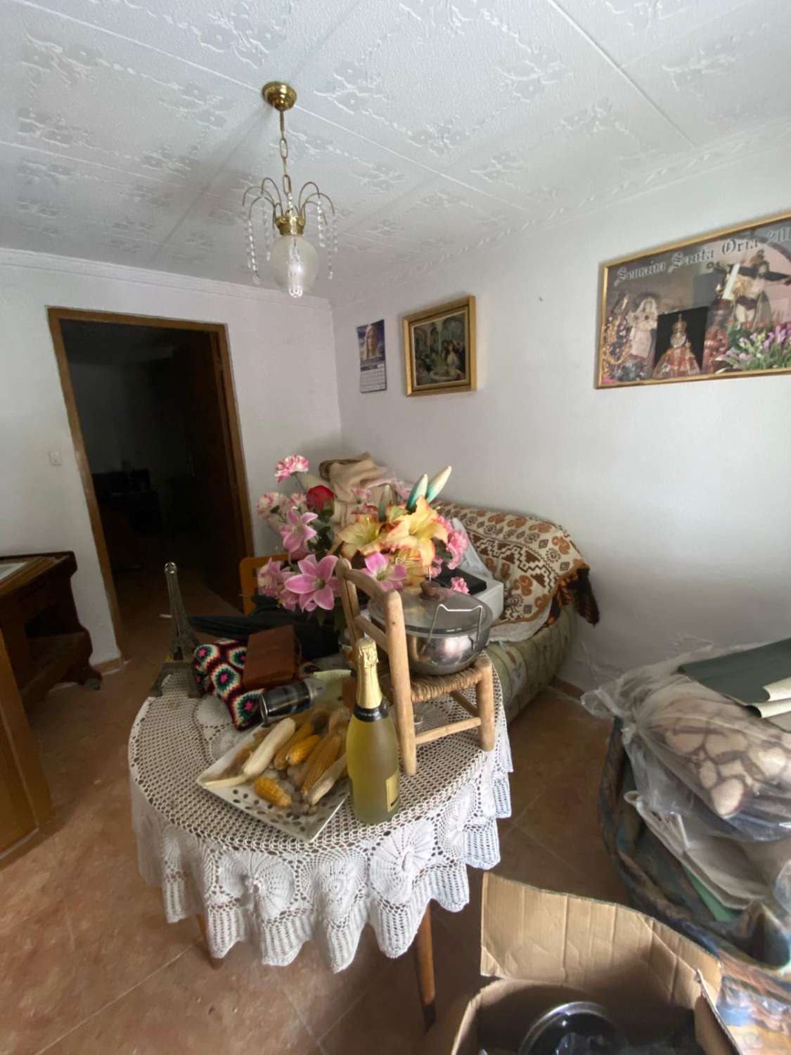 5 bedroom house in Oria with 1,700m2 of land with gardens and terraces