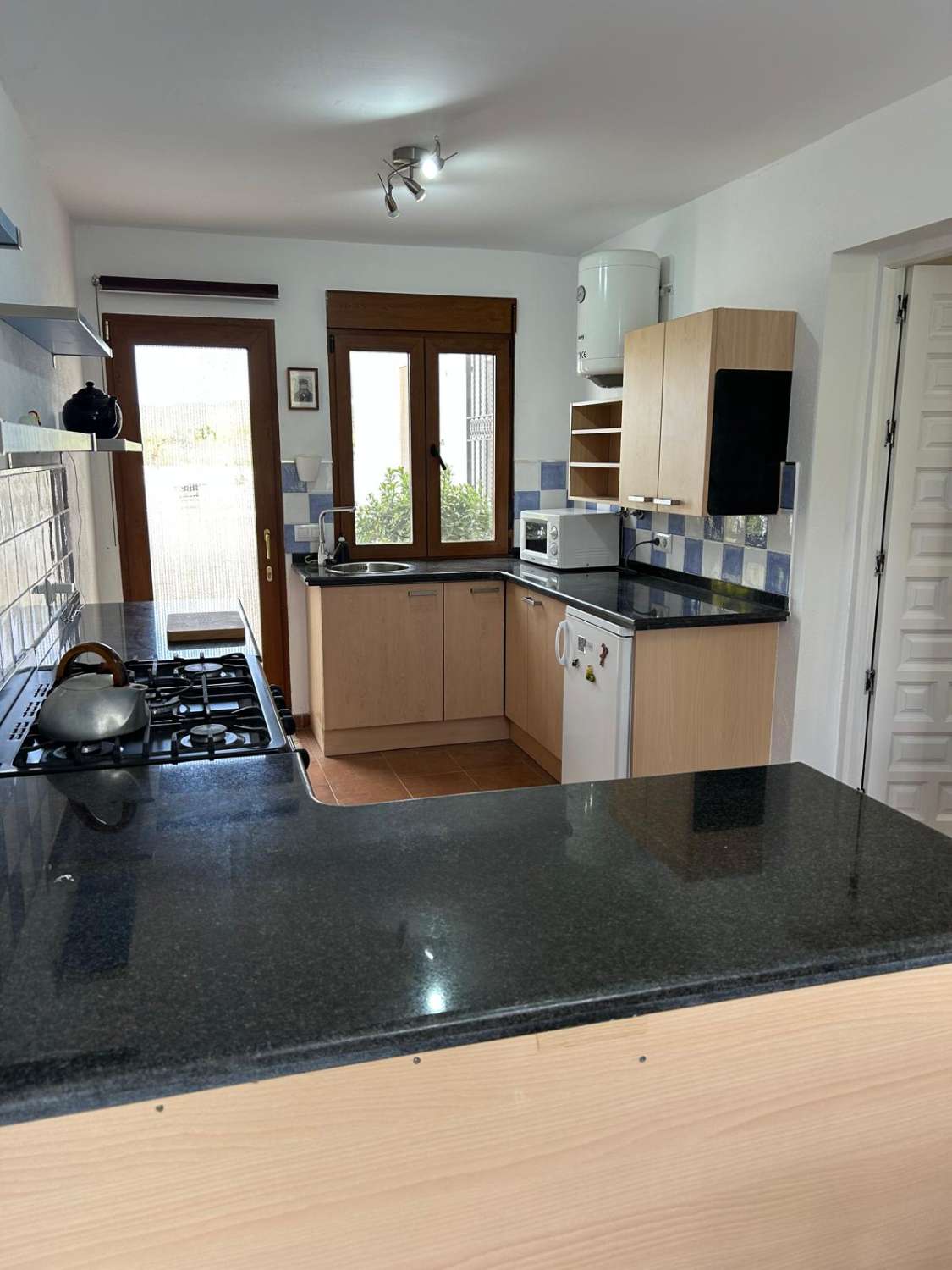 Vrijstaande woning met 3 slaapkamers en 3 badkamers, prachtig gerestaureerd