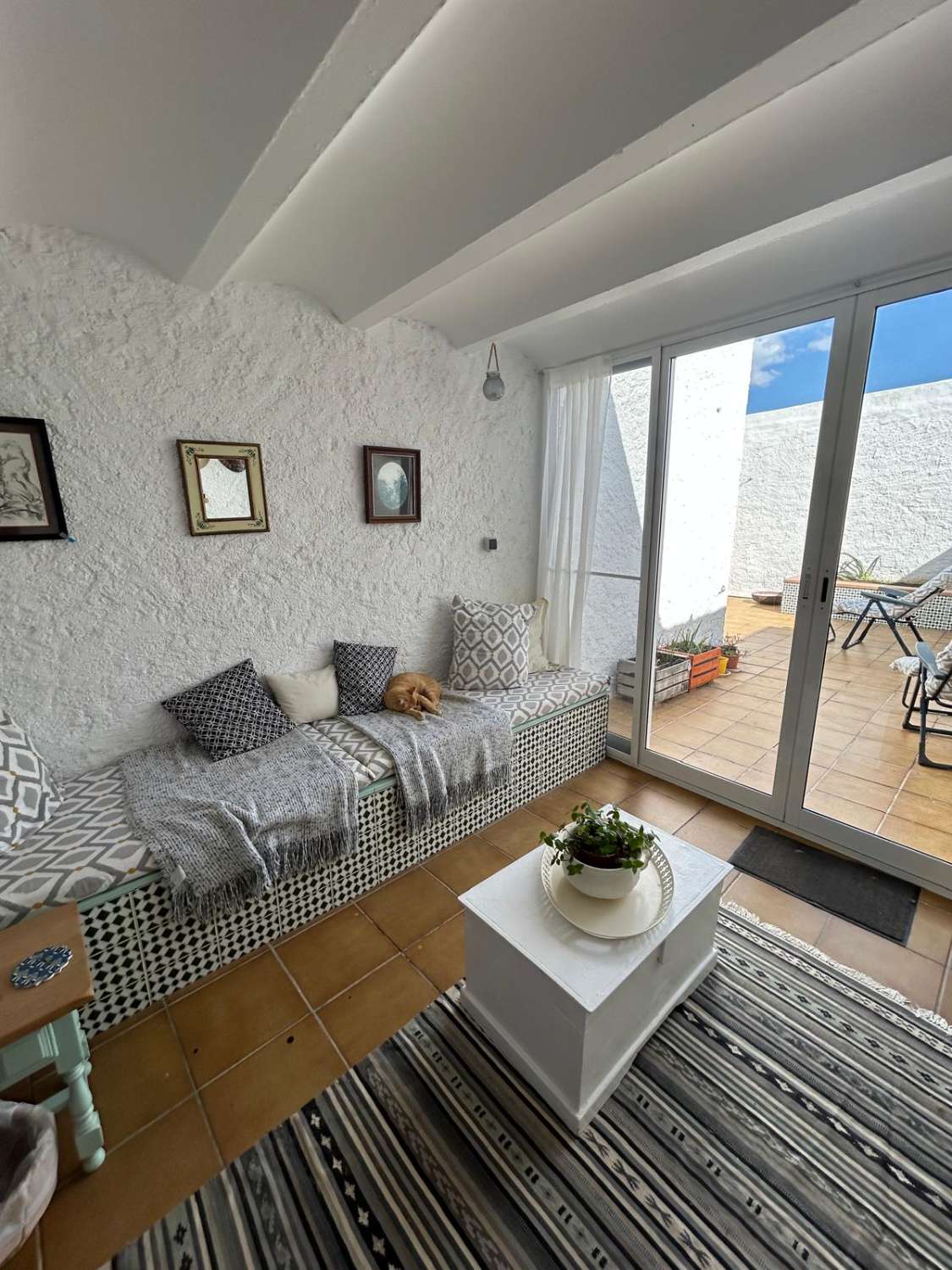 Vrijstaande woning met 3 slaapkamers en 3 badkamers, prachtig gerestaureerd