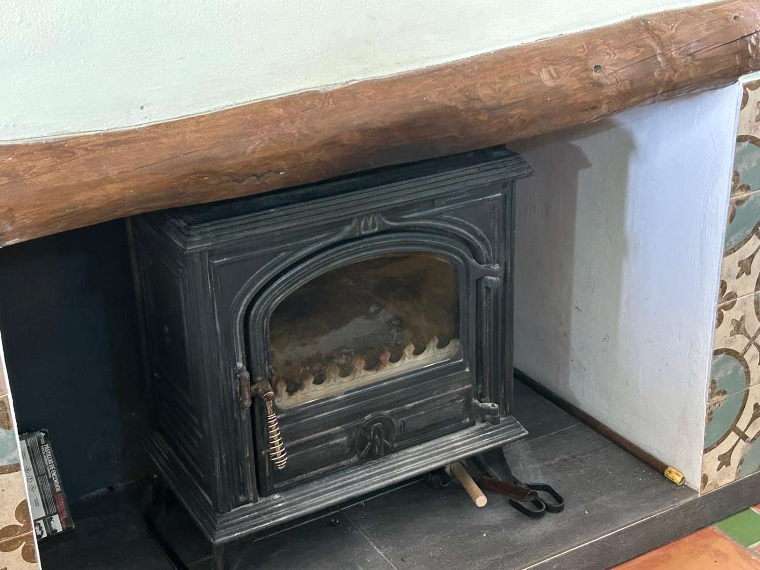 Vrijstaande woning met 3 slaapkamers en 3 badkamers, prachtig gerestaureerd