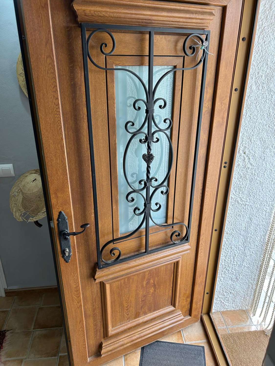 Vrijstaande woning met 3 slaapkamers en 3 badkamers, prachtig gerestaureerd