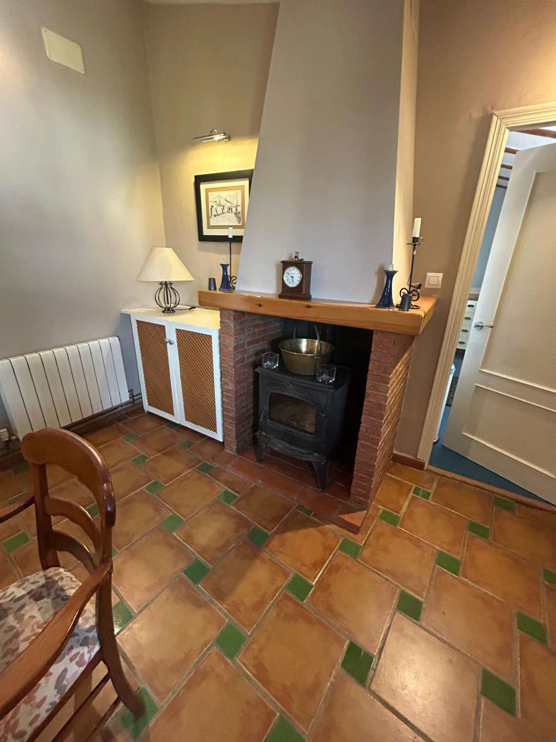 Vrijstaande woning met 3 slaapkamers en 3 badkamers, prachtig gerestaureerd
