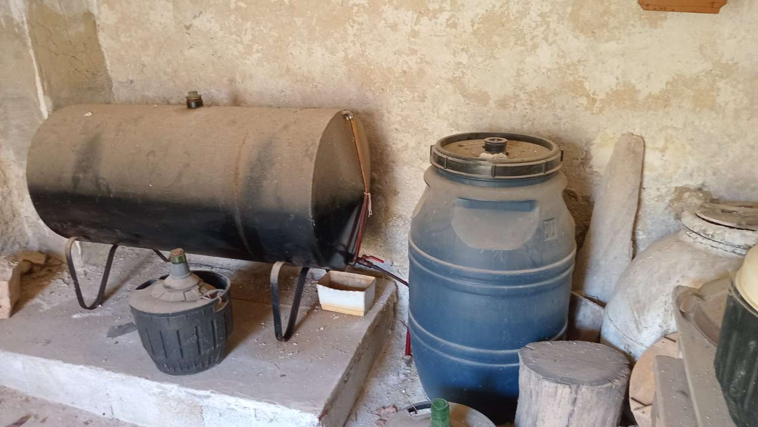 Enorme woning met 9 slaapkamers, tuin en garages