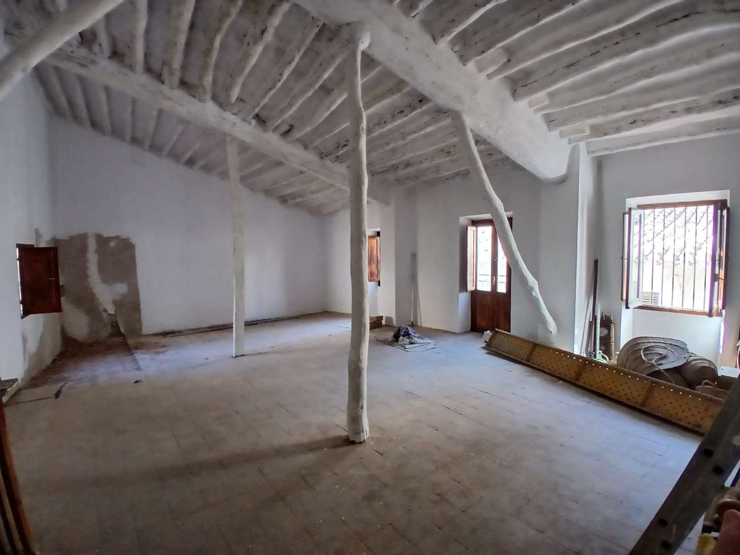 Encantadora casa de dos dormitorios en el corazón de Vélez Rubio con patio.