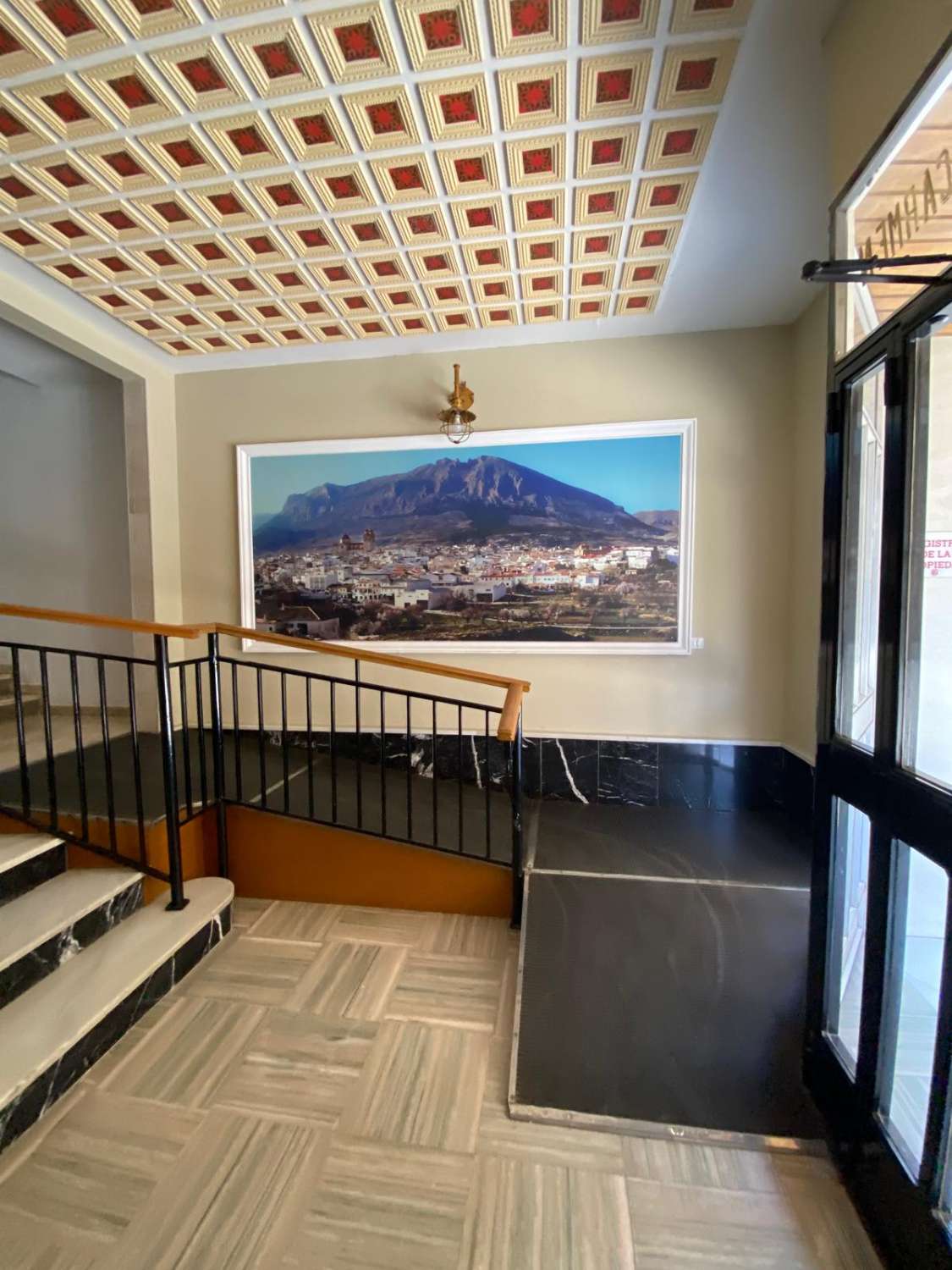 Fantástico apartamento con balcón en el corazón de Vélez Rubio.