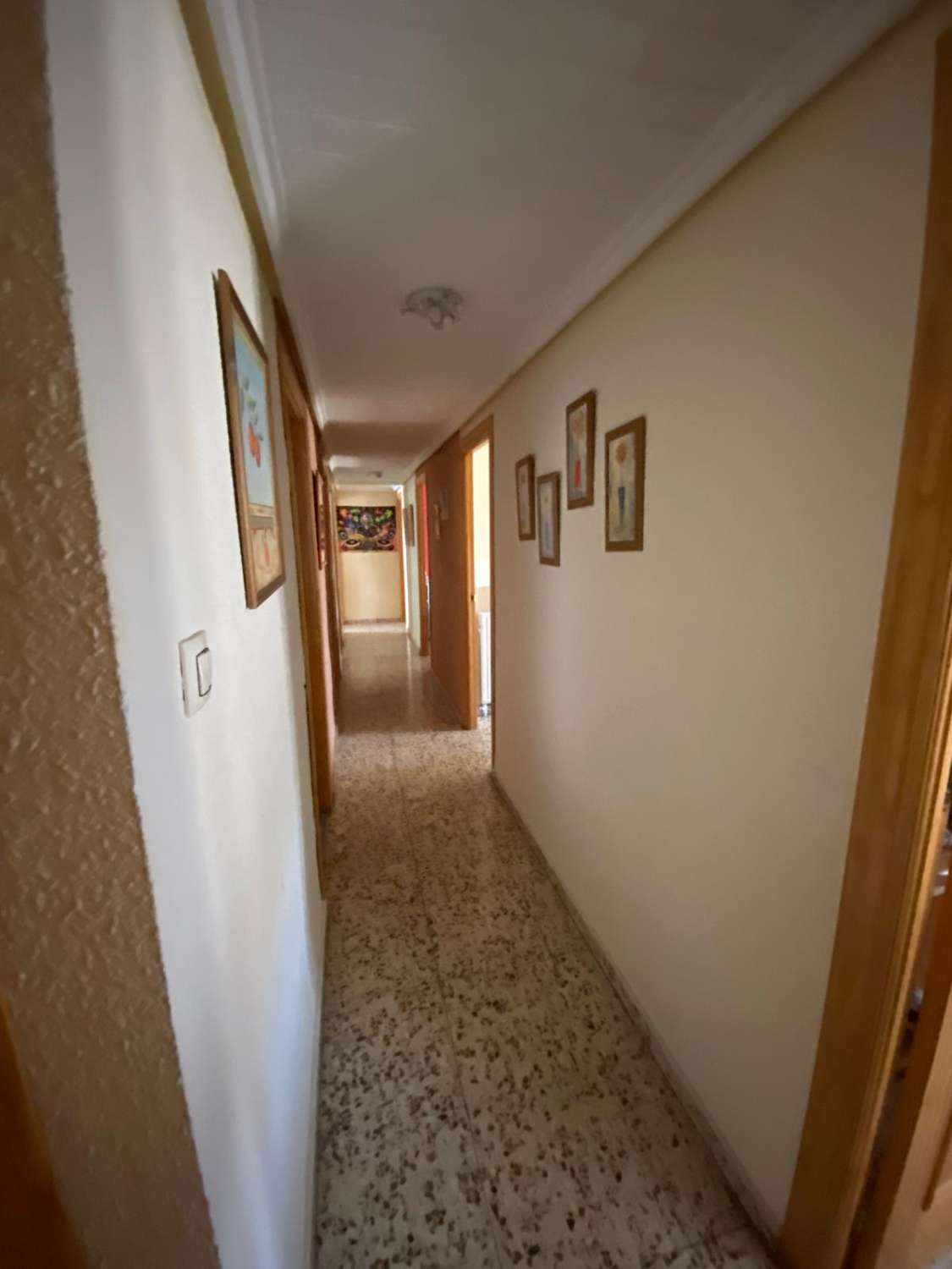 Fantástico apartamento con balcón en el corazón de Vélez Rubio.