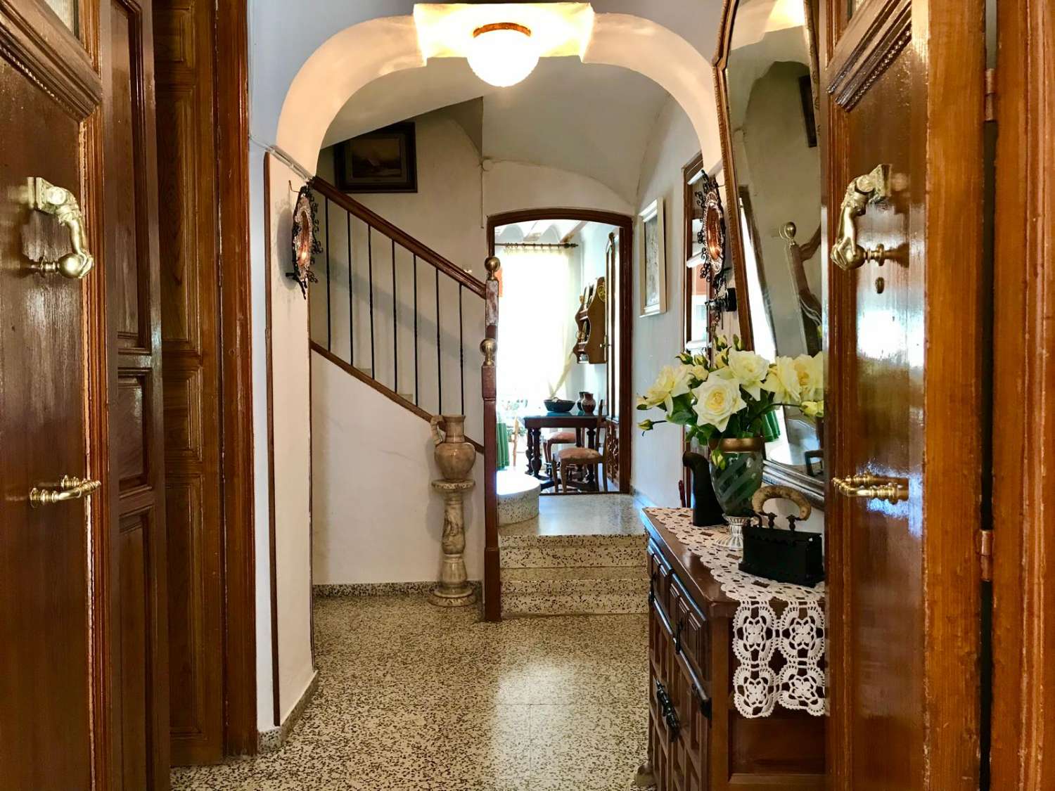 Hermosa casa totalmente renovada con patio en Vélez Rubio