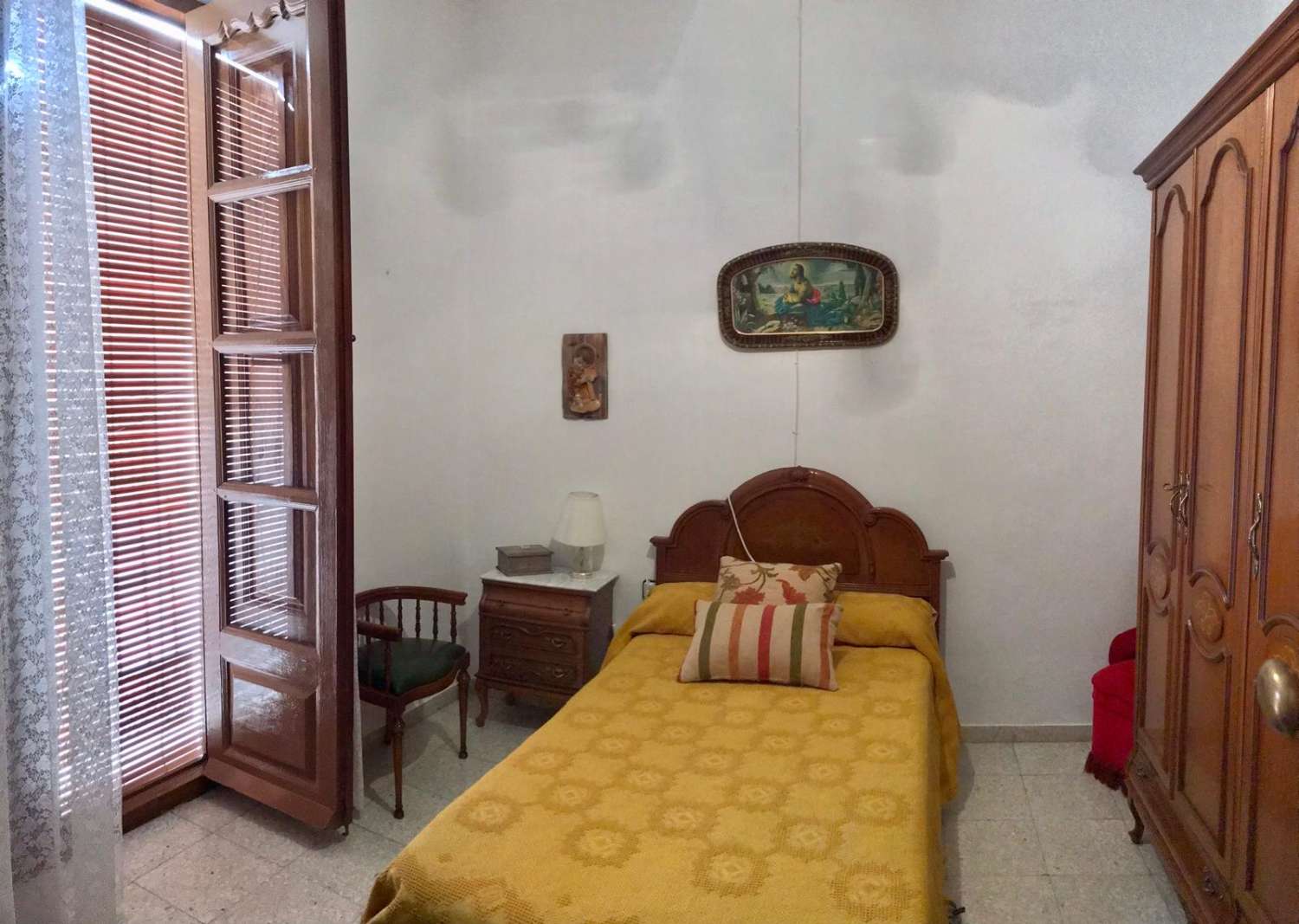 Hermosa casa totalmente renovada con patio en Vélez Rubio