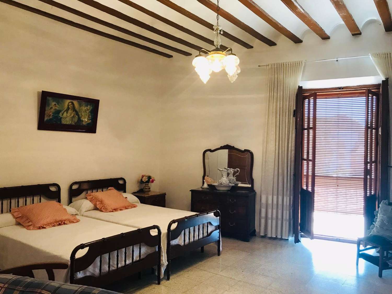 Hermosa casa totalmente renovada con patio en Vélez Rubio