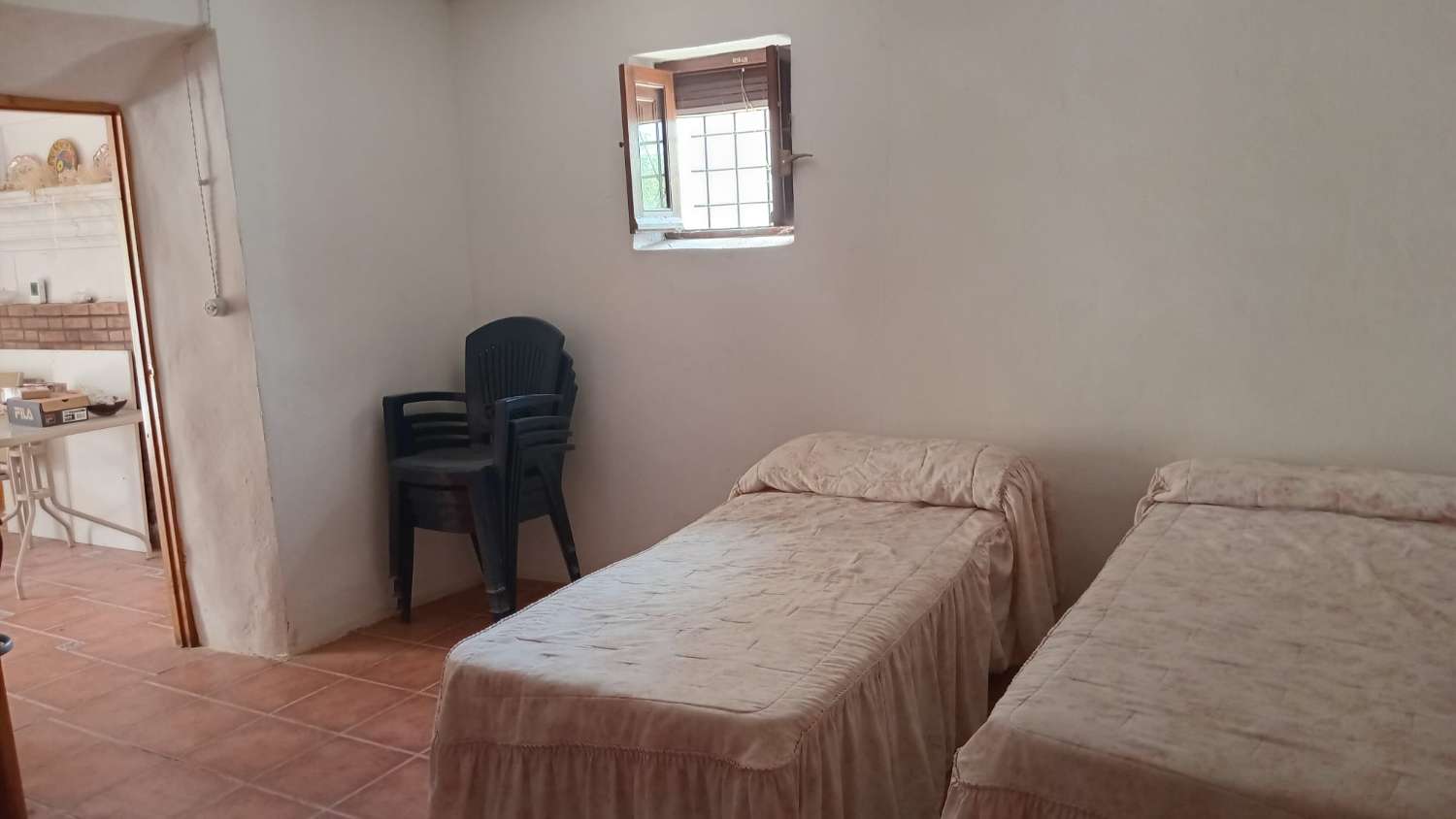 2 encantadores cortijos en el campo de Vélez Blanco con piscina.