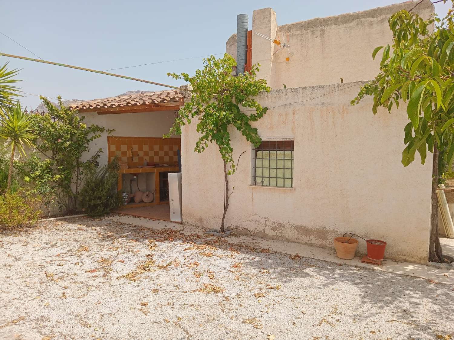 2 encantadores cortijos en el campo de Vélez Blanco con piscina.